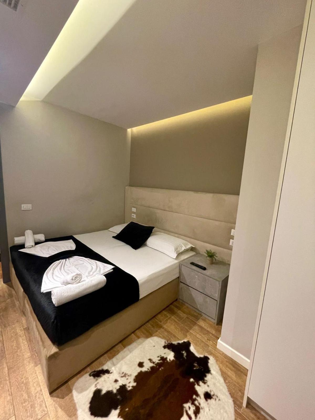 Premium City Studio & Suite Тирана Экстерьер фото
