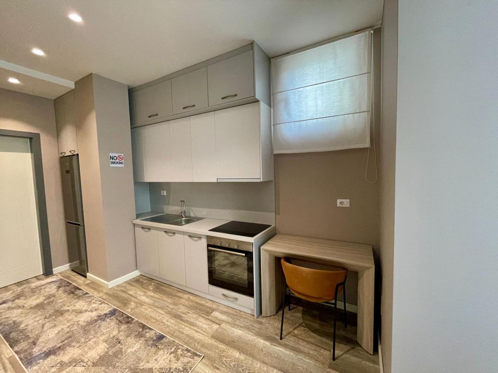 Premium City Studio & Suite Тирана Экстерьер фото